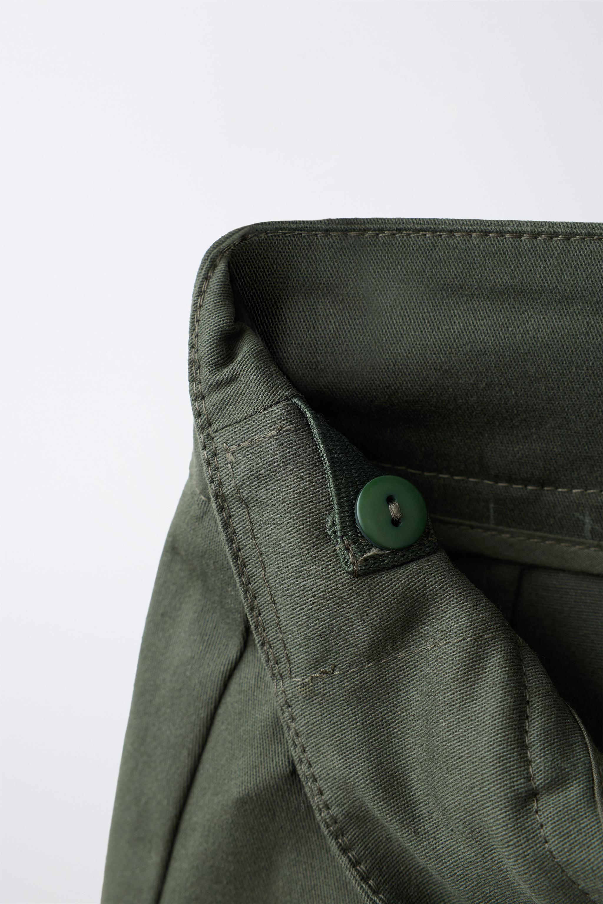 BUTTONED BERMUDA SHORTS